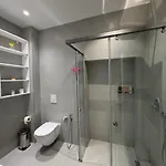 Cozy Bllok * Τίρανα