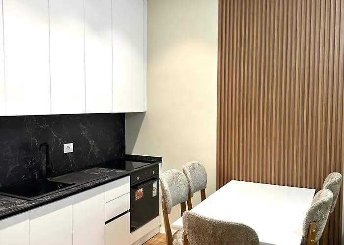 Apartment Cozy Bllok Tirana